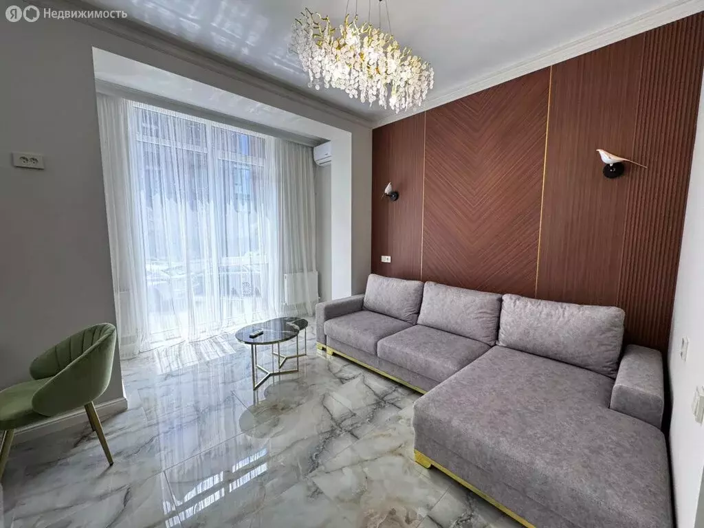 3-комнатная квартира: Нальчик, улица Тарчокова, 125А (75 м) - Фото 0