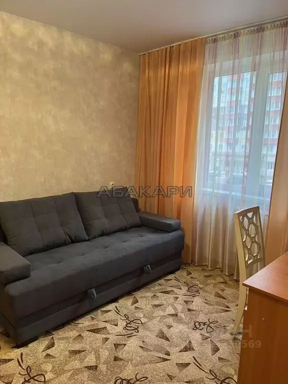 2-к кв. Красноярский край, Красноярск Взлетка мкр, ул. Батурина, 20 ... - Фото 0