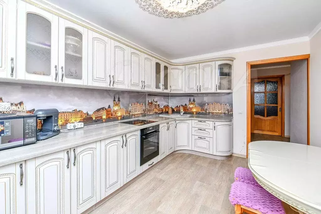 2-комнатная квартира: Тюмень, микрорайон Антипино, Беловежская улица, ... - Фото 1