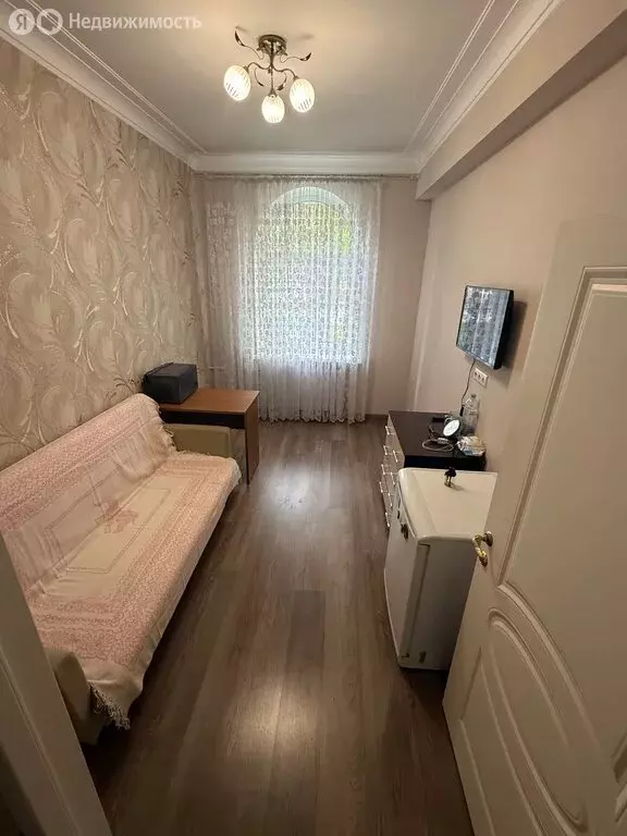 1к в 3-комнатной квартире (13 м) - Фото 1