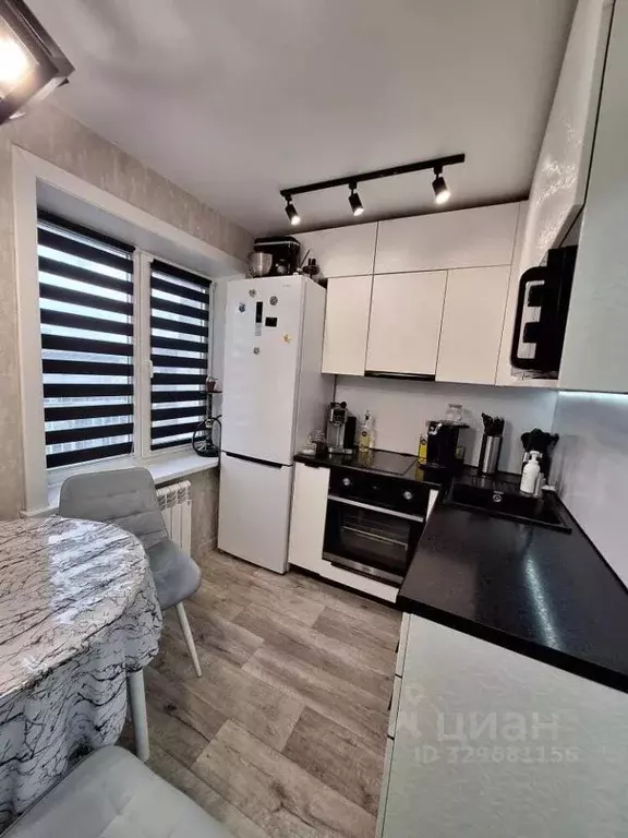 2-к кв. Амурская область, Райчихинск Музыкальная ул., 27 (40.2 м) - Фото 1