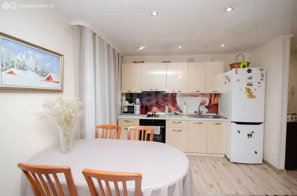 2-комнатная квартира: Ялуторовск, Вокзальная улица, 20 (49 м) - Фото 1