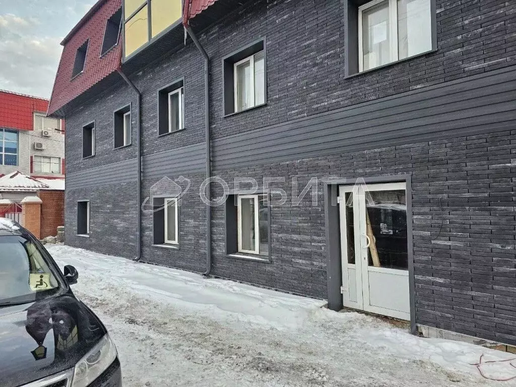 Помещение свободного назначения в Тюменская область, Тюмень ул. ... - Фото 2