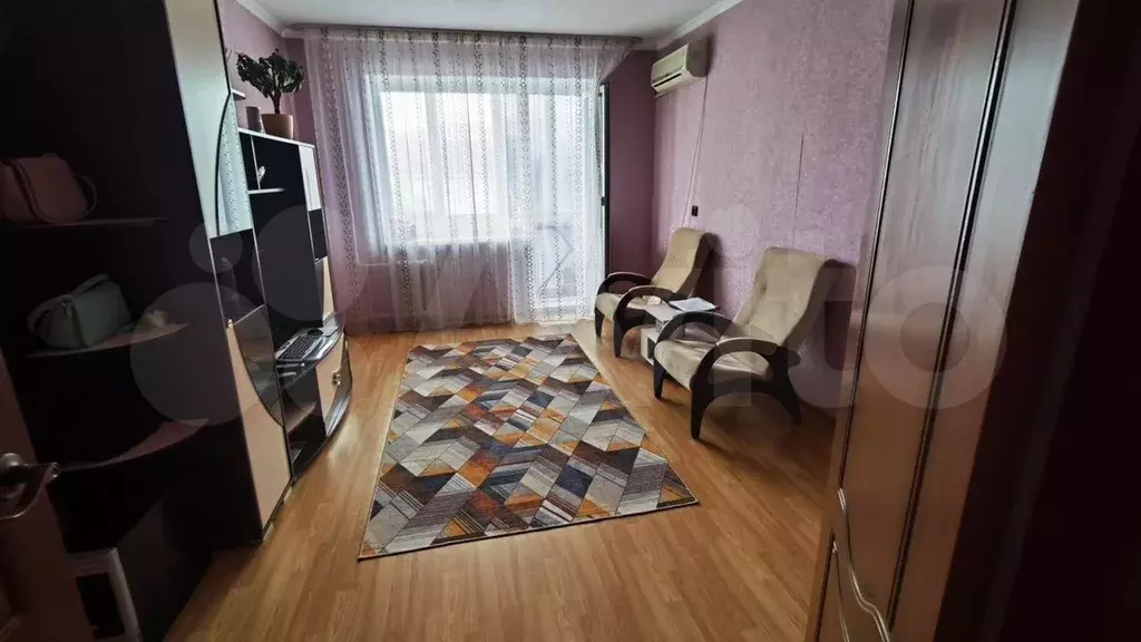 3-к. квартира, 70,6 м, 3/9 эт. - Фото 0