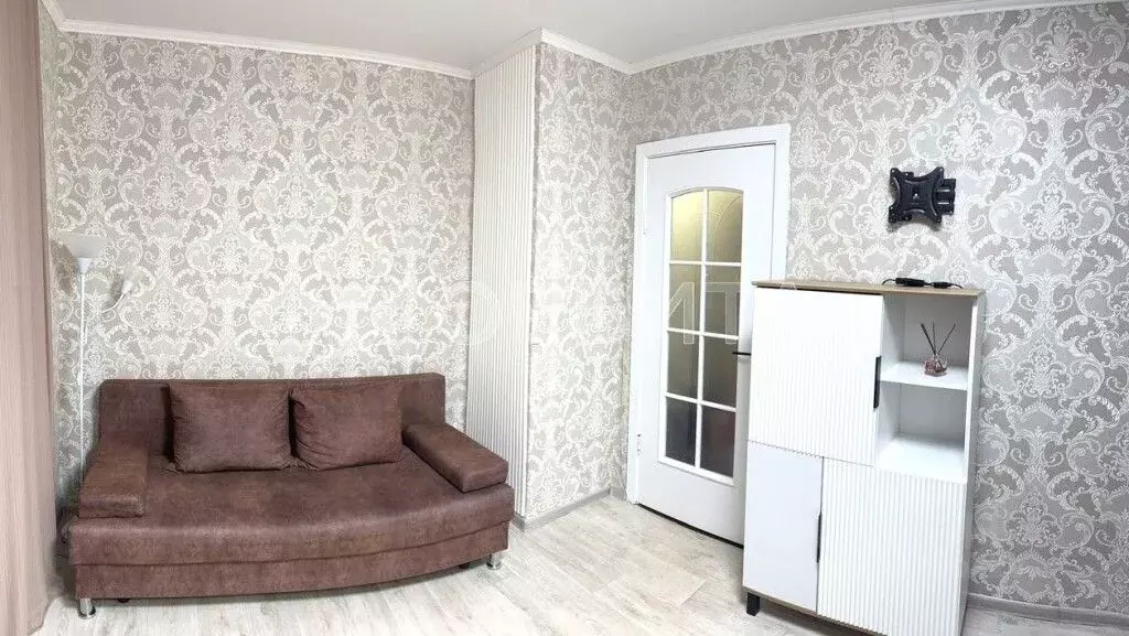 1-к кв. Тюменская область, Тюмень ул. 50 лет ВЛКСМ, 81А (29.9 м) - Фото 1