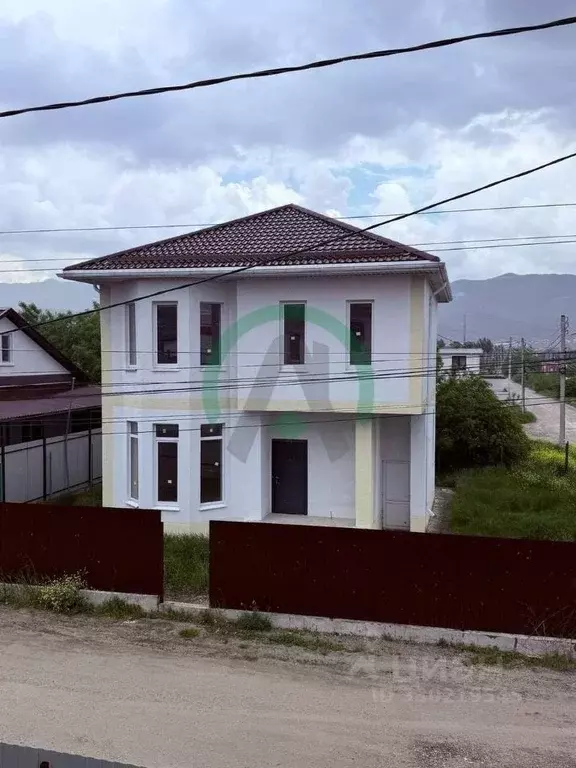 Дом в Краснодарский край, Новороссийск пер. Буксирный, 2 (162 м) - Фото 2