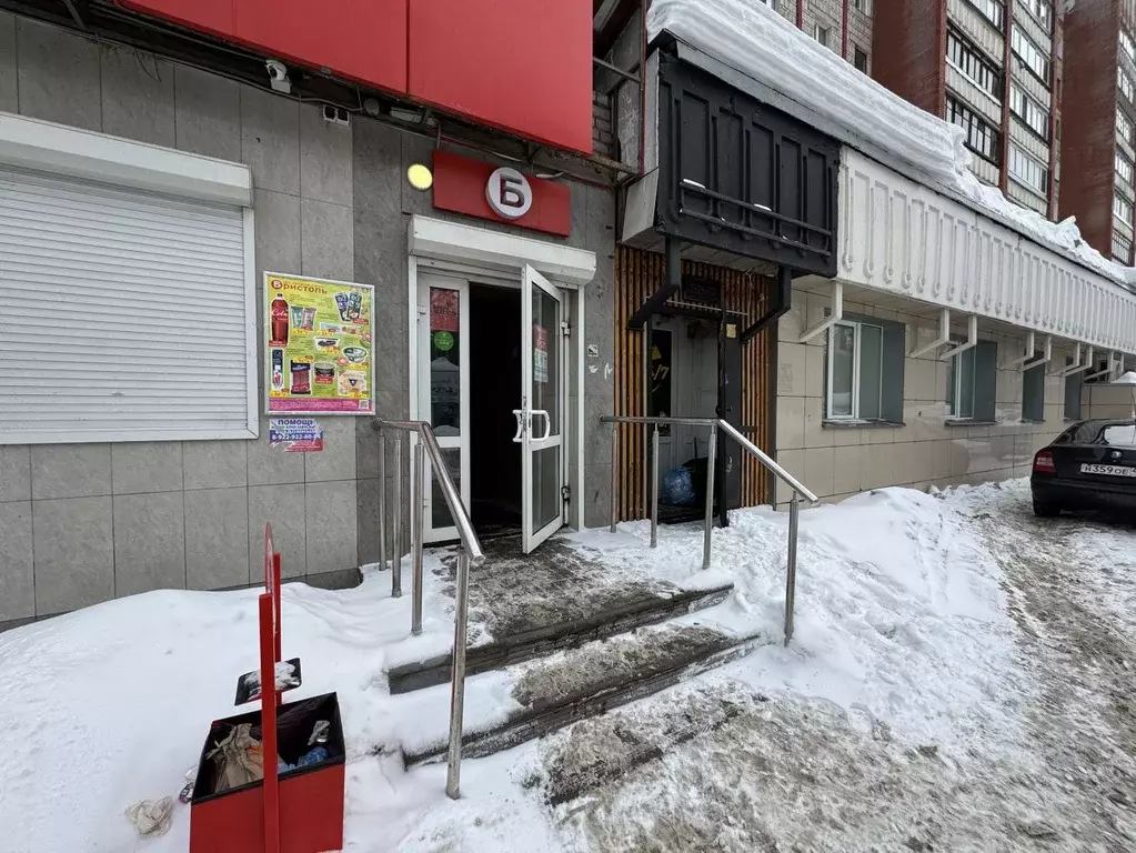 Помещение свободного назначения в Кировская область, Киров ... - Фото 1