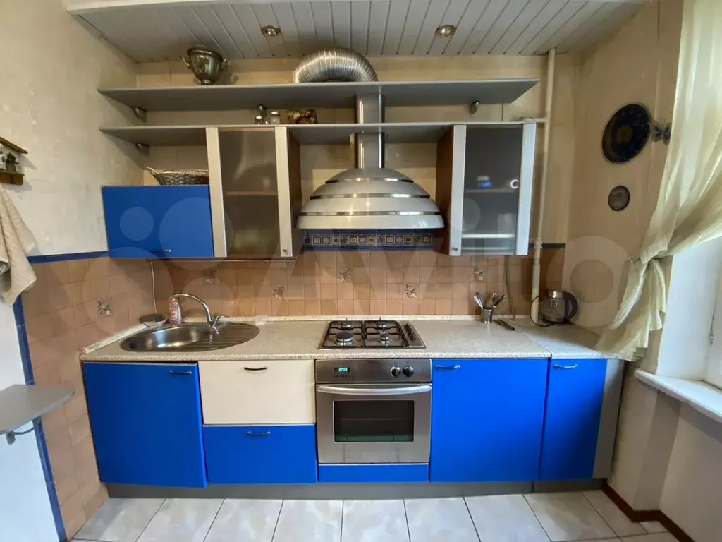 2-к. квартира, 61 м, 2/5 эт. - Фото 0