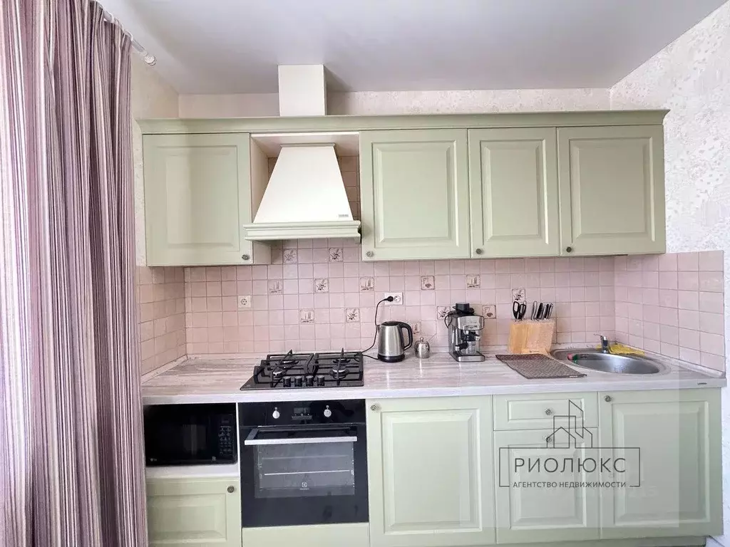 Дом в Челябинская область, Магнитогорск ул. Василия Котова (141 м) - Фото 2