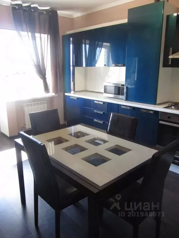 3-к кв. Астраханская область, Астрахань ул. Власова, 6 (111.0 м) - Фото 2