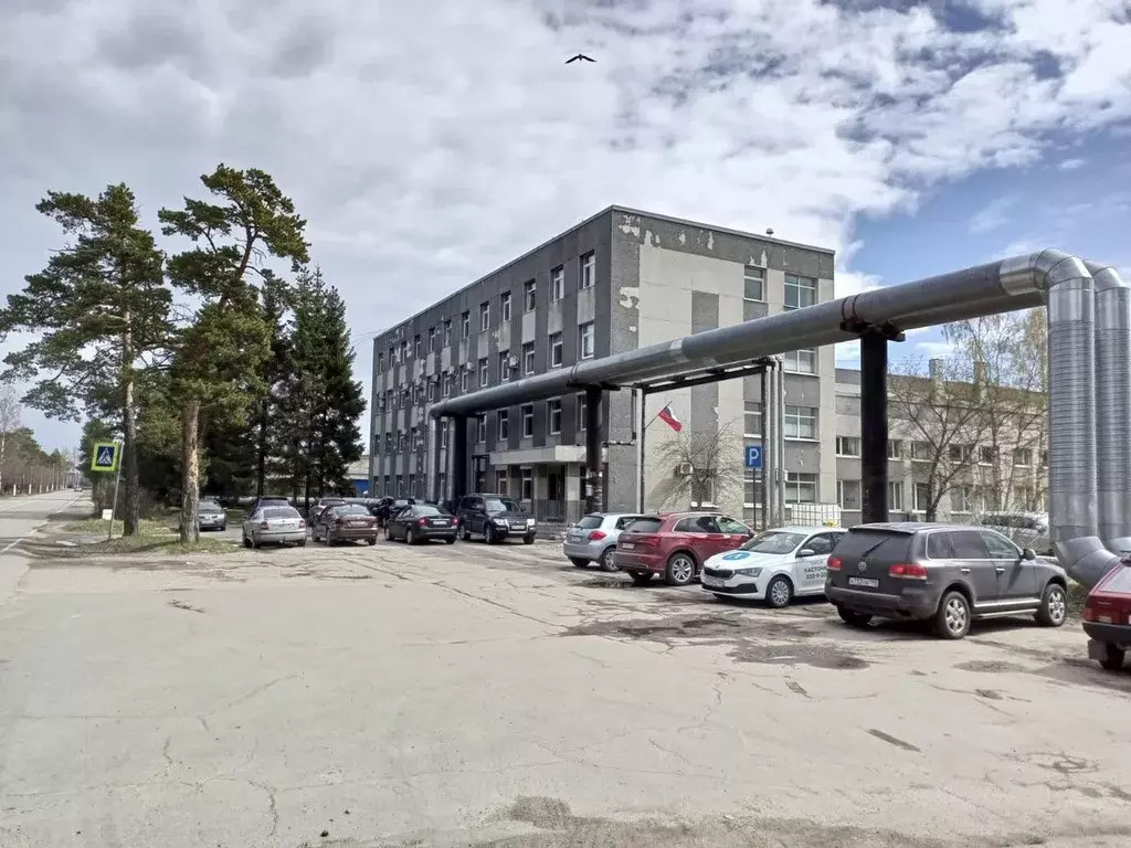 Офис в Ленинградская область, Приозерск ул. Калинина, 51 (100 м) - Фото 1