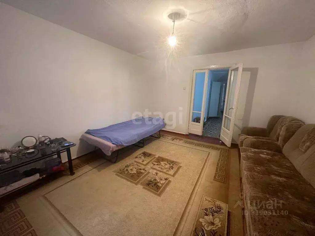 2-к кв. Ингушетия, Назрань Московская ул. (82.0 м) - Фото 0