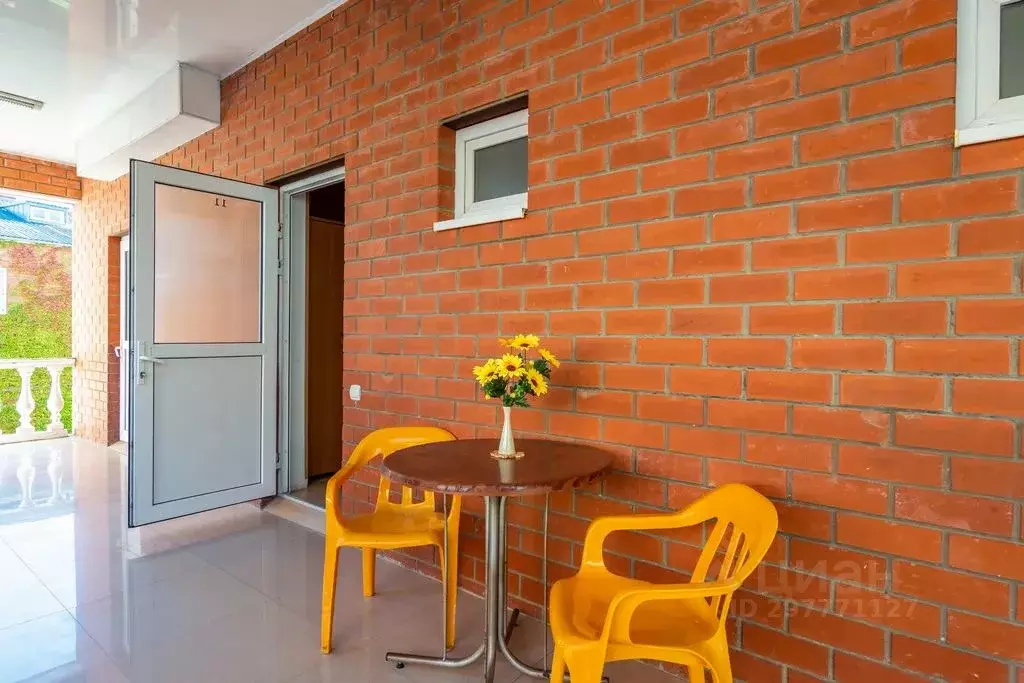 Комната Краснодарский край, Геленджик Изумрудная ул., 12 - Фото 2