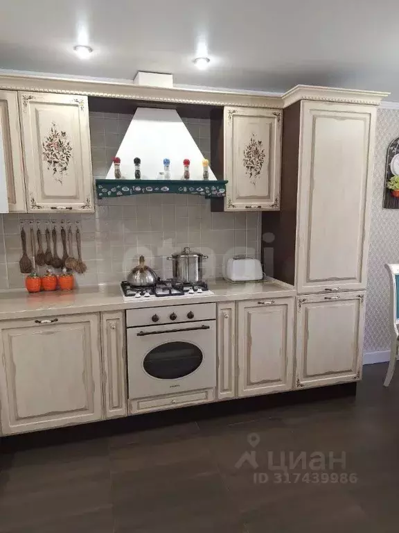 3-к кв. Саратовская область, Энгельс Харьковская ул., 2 (75.0 м) - Фото 2