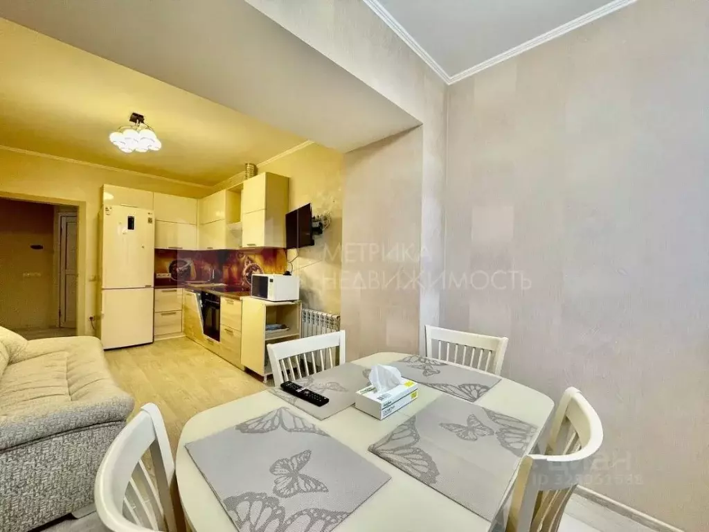 3-к кв. Тюменская область, Тюмень ул. Мельникайте, 136к1 (100.6 м) - Фото 1