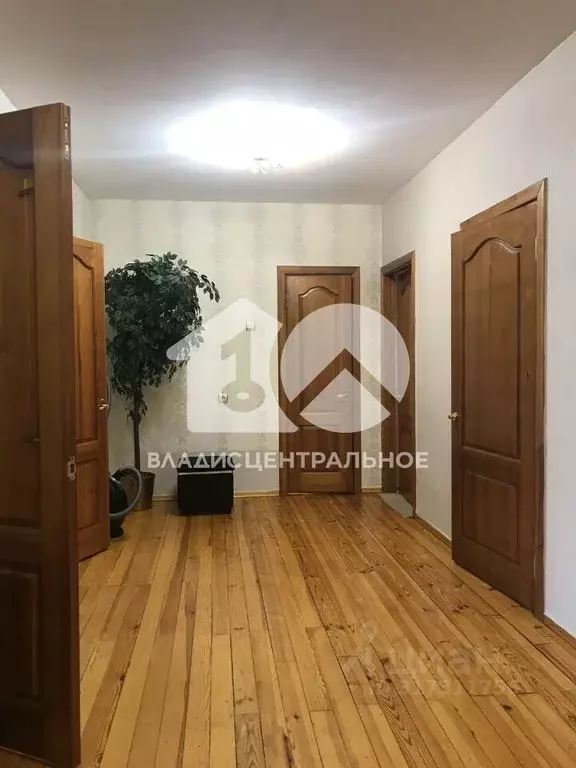 3-к кв. Новосибирская область, Новосибирск ул. Крылова, 48 (109.0 м) - Фото 0