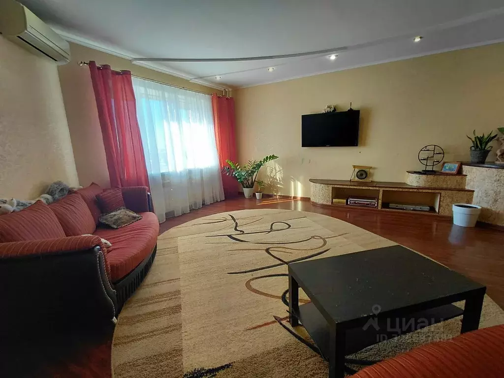 3-к кв. Астраханская область, Астрахань ул. Валерии Барсовой, 17к2 ... - Фото 1