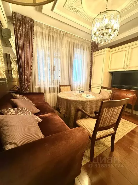 2-к кв. Москва ул. Ватутина, 11 (80.0 м) - Фото 1