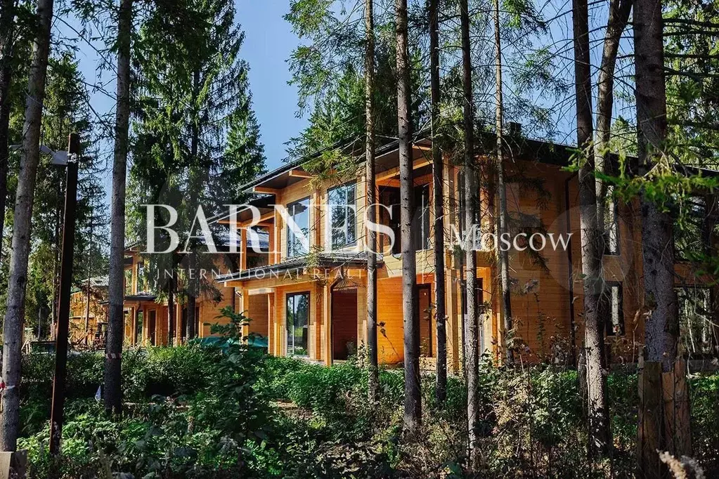 Дом 550 м на участке 22 сот. - Фото 1