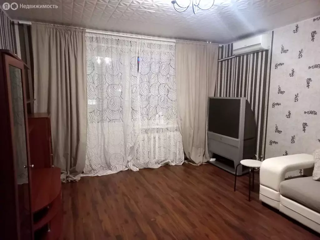 3-комнатная квартира: Рязань, улица МОГЭС, 28 (69 м) - Фото 1