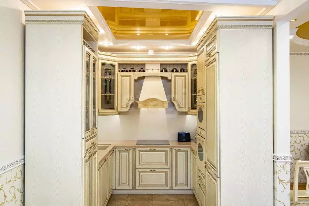 3-к кв. Тюменская область, Тюмень ул. Грибоедова, 13к1 (91.4 м) - Фото 2