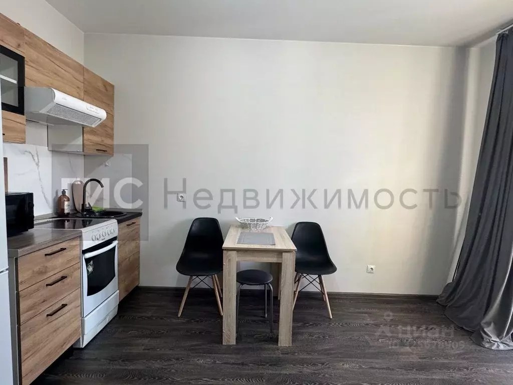 Студия Новосибирская область, Новосибирск Бронная ул., 22 (26.0 м) - Фото 1