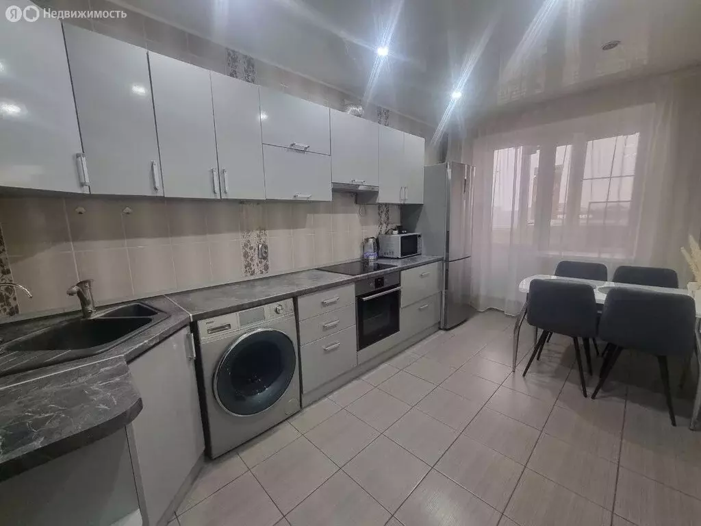 2-комнатная квартира: Краснодар, Московская улица, 140А (59.3 м) - Фото 1