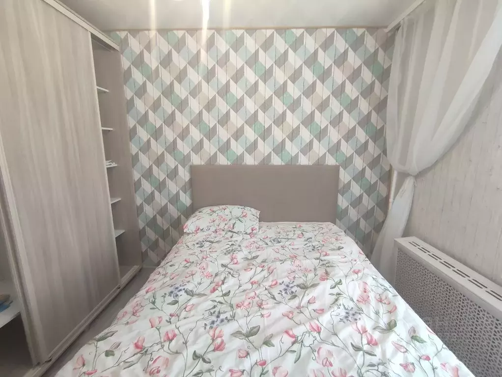 3-к кв. Тюменская область, Тюмень Ставропольская ул., 5 (58.0 м) - Фото 2