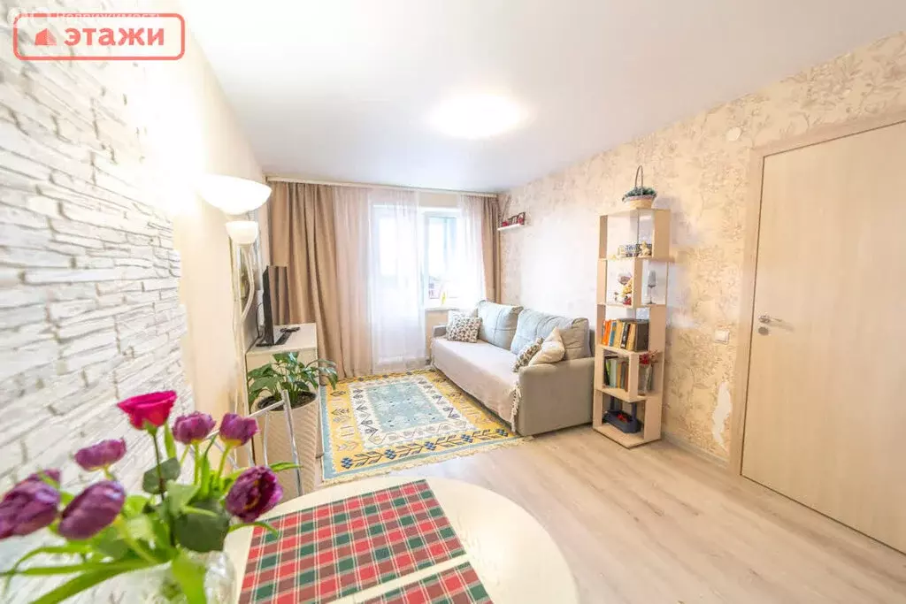 2-комнатная квартира: Петрозаводск, улица Генерала Судакова, 7 (37.5 ... - Фото 2