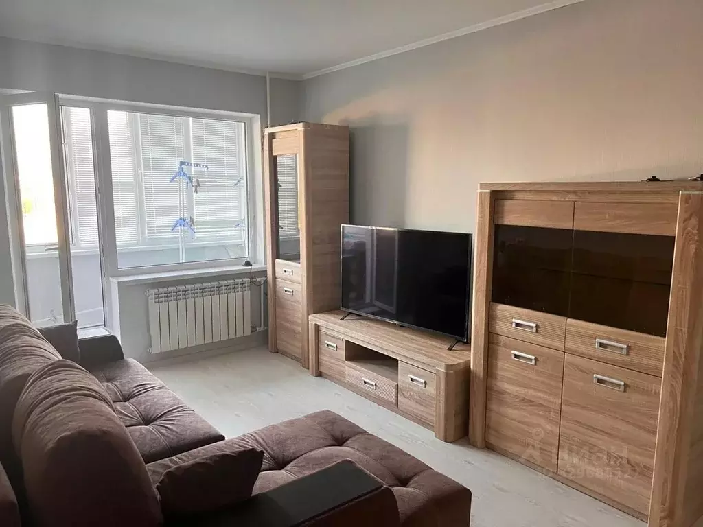2-к кв. Крым, Симферополь ул. Маршала Жукова, 43 (48.0 м) - Фото 1