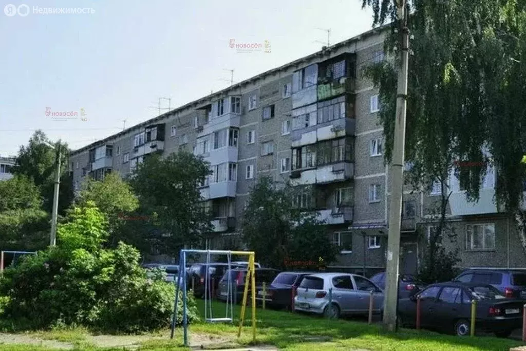 2-комнатная квартира: Екатеринбург, улица Патриотов, 10 (43 м) - Фото 2
