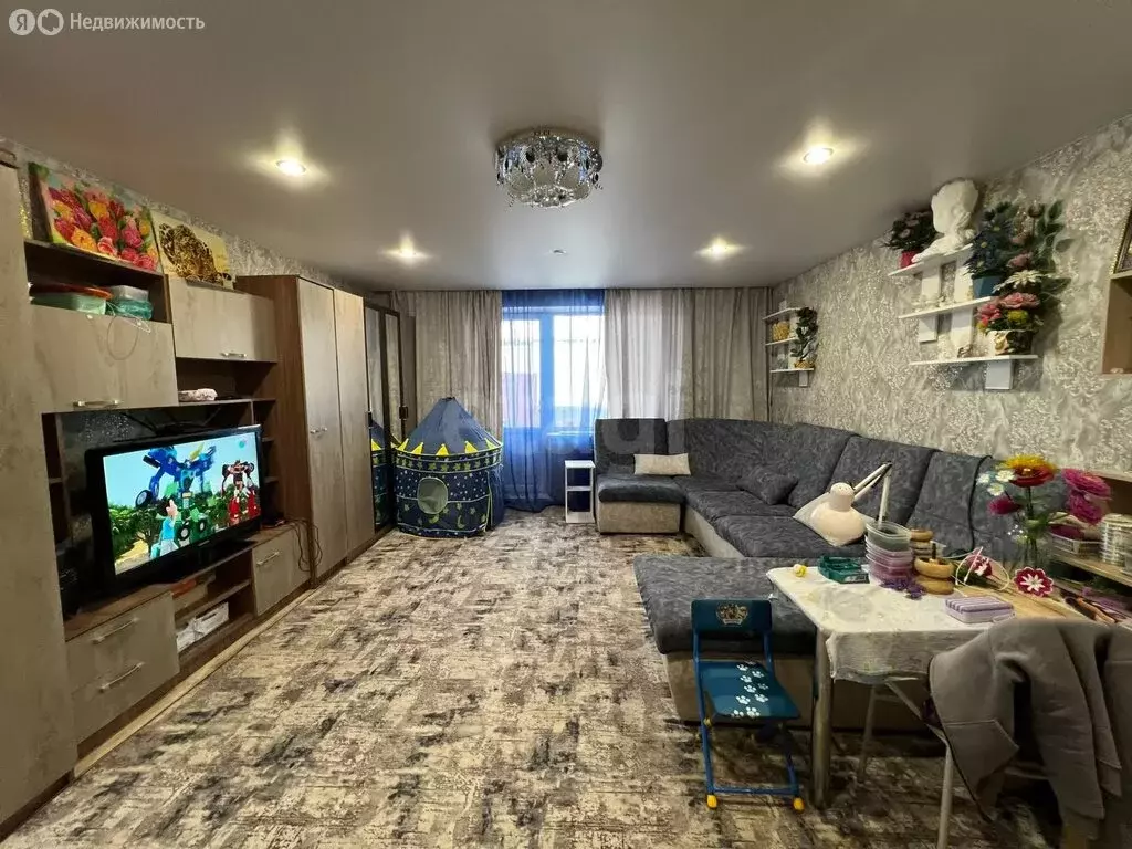 3-комнатная квартира: Борисоглебск, Аэродромная улица, 29 (68.6 м) - Фото 1