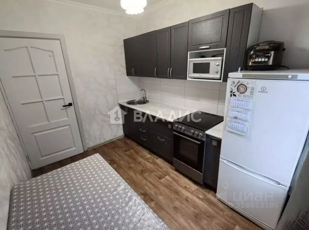 3-к кв. Бурятия, Улан-Удэ ул. Мокрова, 19 (68.7 м) - Фото 1