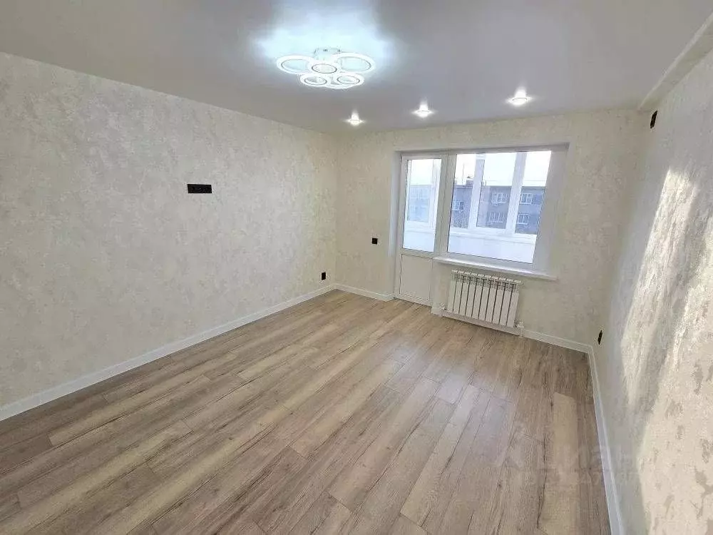 3-к кв. Самарская область, Сызрань Московская ул., 13А (61.0 м) - Фото 2