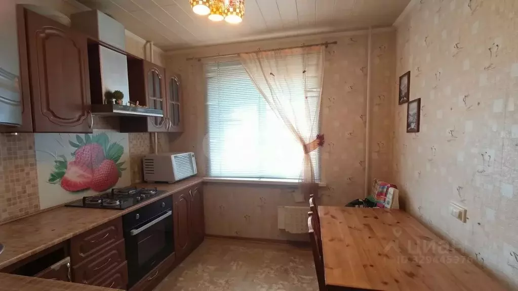 3-к кв. Самарская область, Самара ул. Тополей, 3 (66.0 м) - Фото 1
