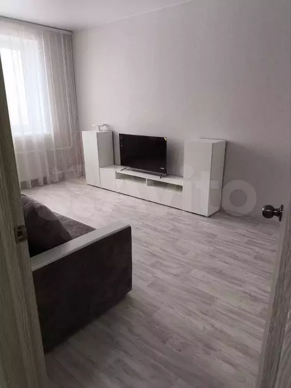 1-к. квартира, 36 м, 3/18 эт. - Фото 0