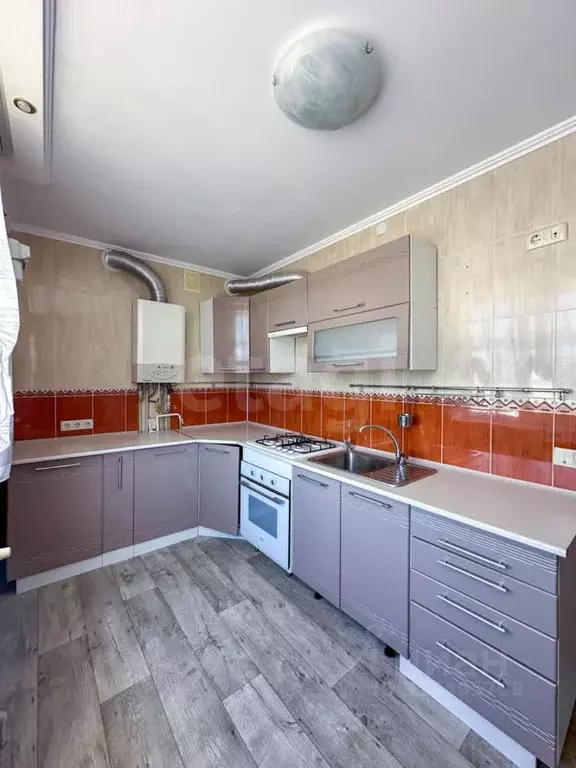 2-к кв. Севастополь ул. Казачья, 54 (59.7 м) - Фото 0