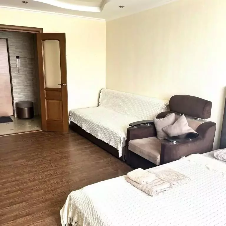 1-к кв. Калмыкия, Элиста Ипподромная ул., 100 (40.0 м) - Фото 0