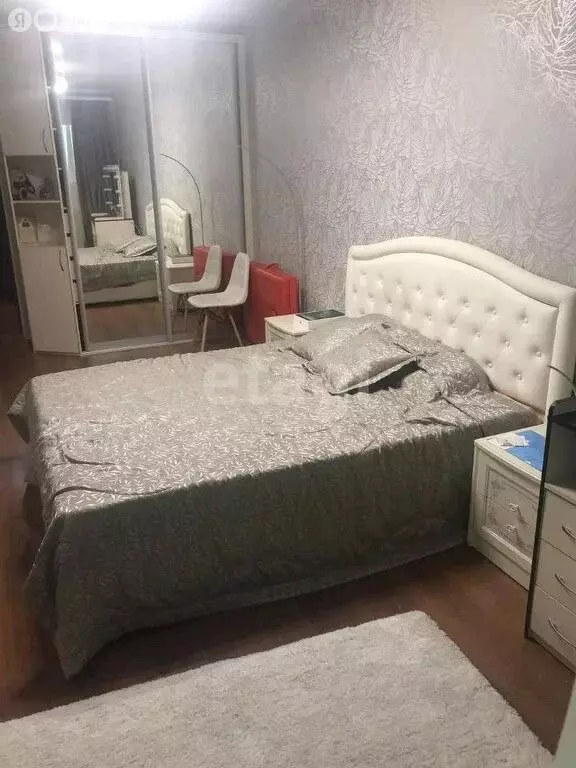 2-комнатная квартира: Омск, улица Крупской, 38 (61 м) - Фото 1