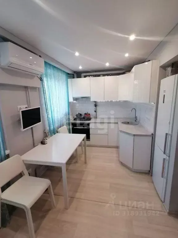 2-к кв. Алтайский край, Бийск ул. Владимира Ленина, 250/2 (42.7 м) - Фото 0