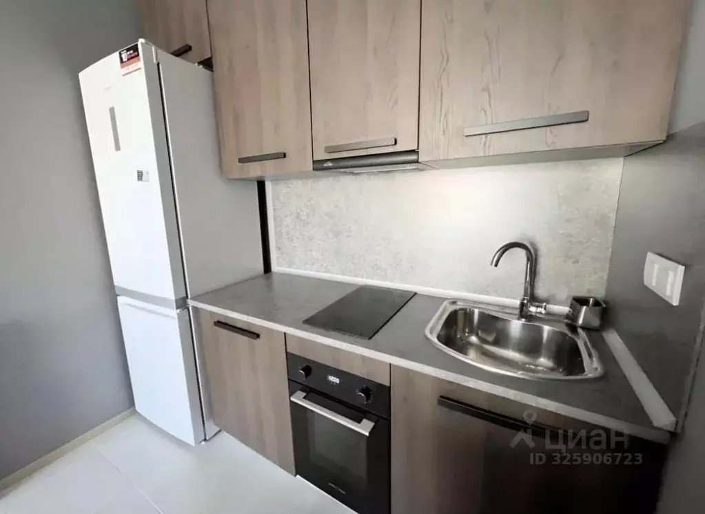 2-к кв. Московская область, Люберцы ул. Летчика Ларюшина, 6к2 (40.0 м) - Фото 1