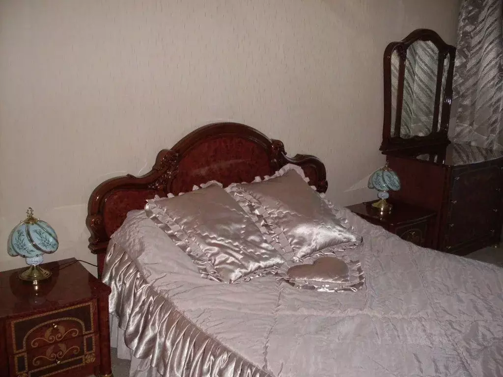 3-к кв. Челябинская область, Златоуст 3-й микрорайон проспекта имени ... - Фото 1