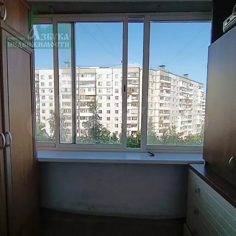 2-к. квартира, 56 м, 6/9 эт. - Фото 0