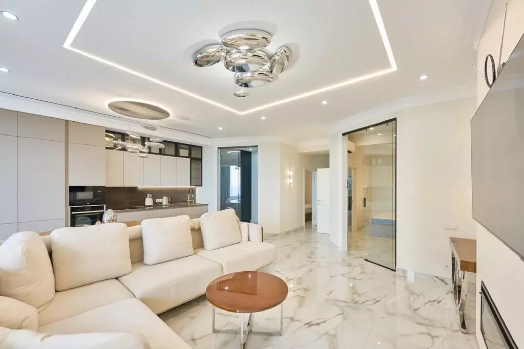 2-к кв. Краснодарский край, Сочи Центральный мкр, ул. Первомайская, 21 ... - Фото 1