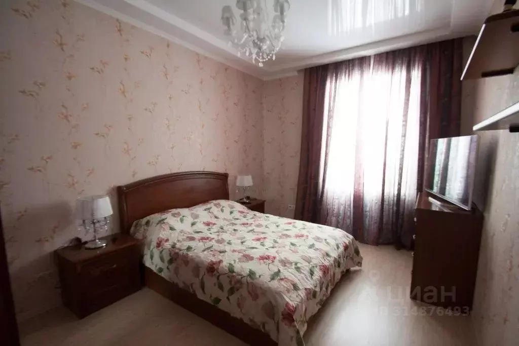 2-к кв. Кемеровская область, Кемерово ул. Дзержинского, 4 (62.0 м) - Фото 1