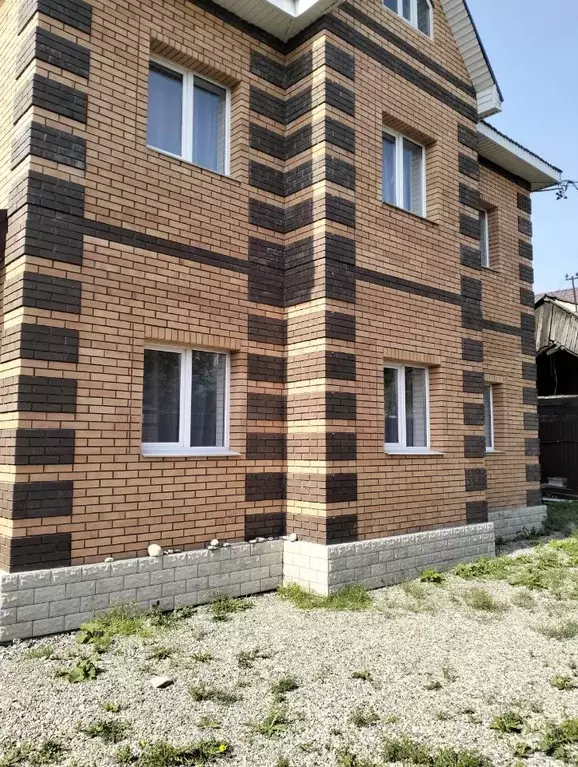 Дом в Иркутская область, Иркутск ул. Пржевальского, 155 (198 м) - Фото 1