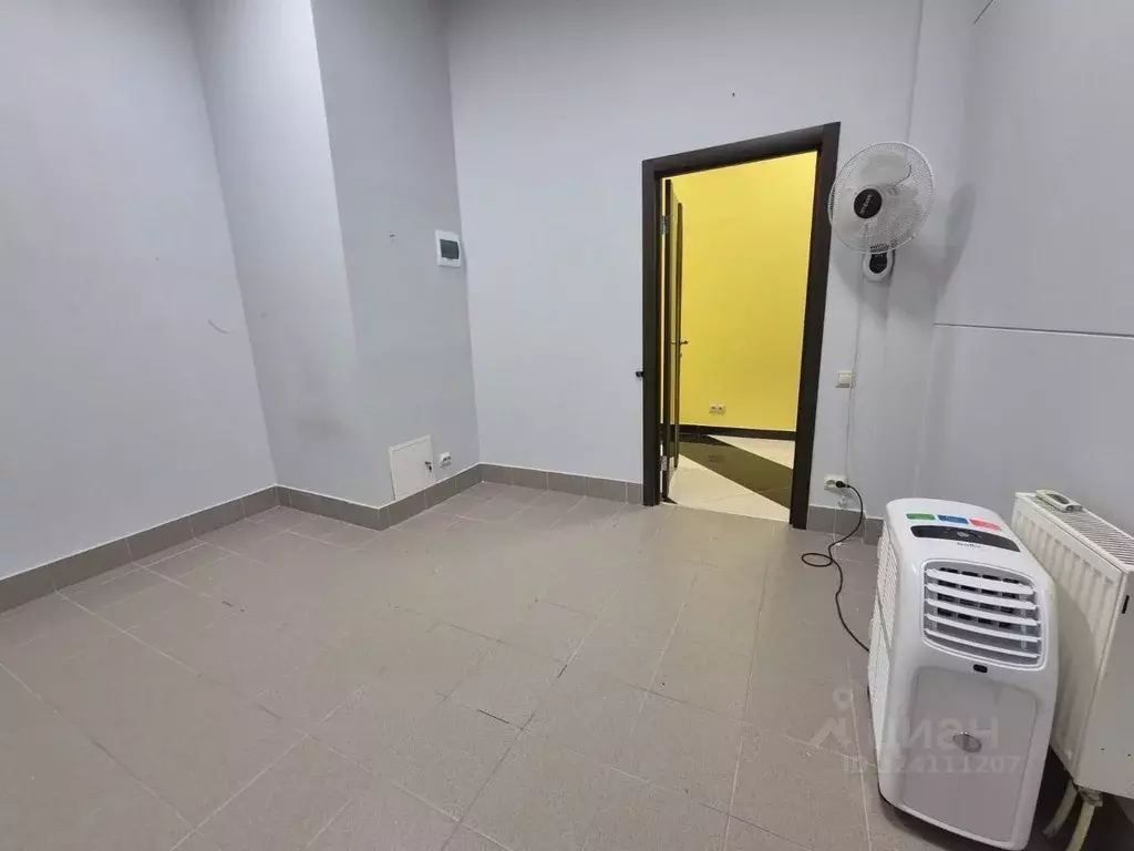 Помещение свободного назначения в Новгородская область, Великий ... - Фото 2