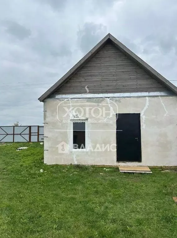 Дом в Калмыкия, Целинный район, с. Троицкое ул. Ленина, 167 (33 м) - Фото 2