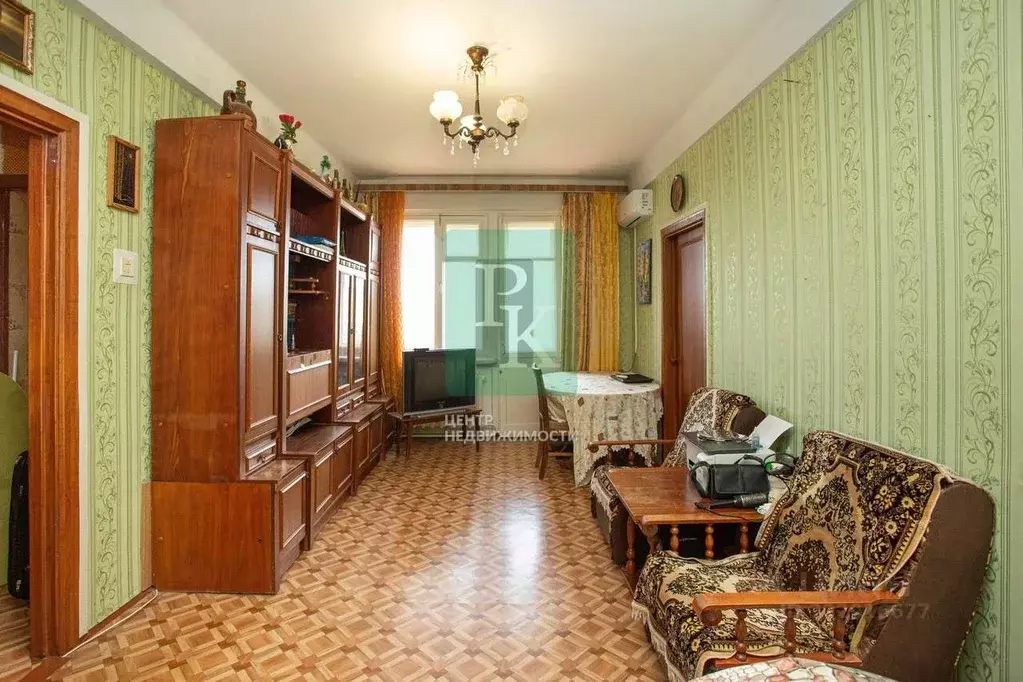 3-к кв. Севастополь ул. Павла Дыбенко, 4 (57.7 м) - Фото 1