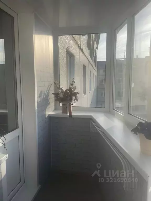 1-к кв. Коми, Сыктывкар Емвальская ул., 7 (33.8 м) - Фото 1